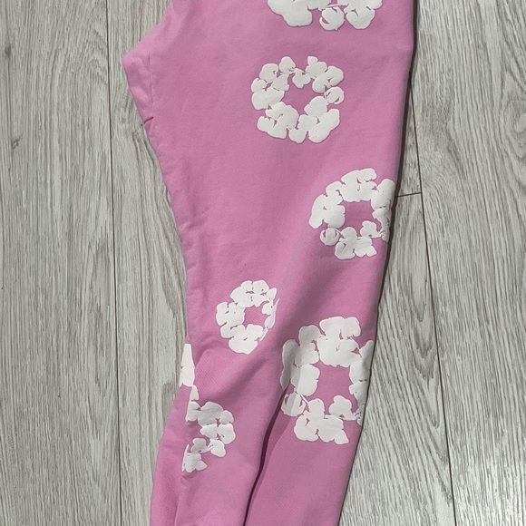 Pink Floral Sweatpants - Picture 1 of 2